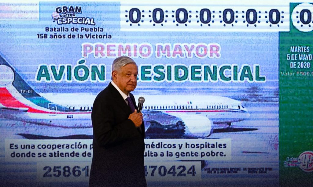 17 aviones presidenciales o 337 Casas Blancas en una sola empresa del huachicol fiscal