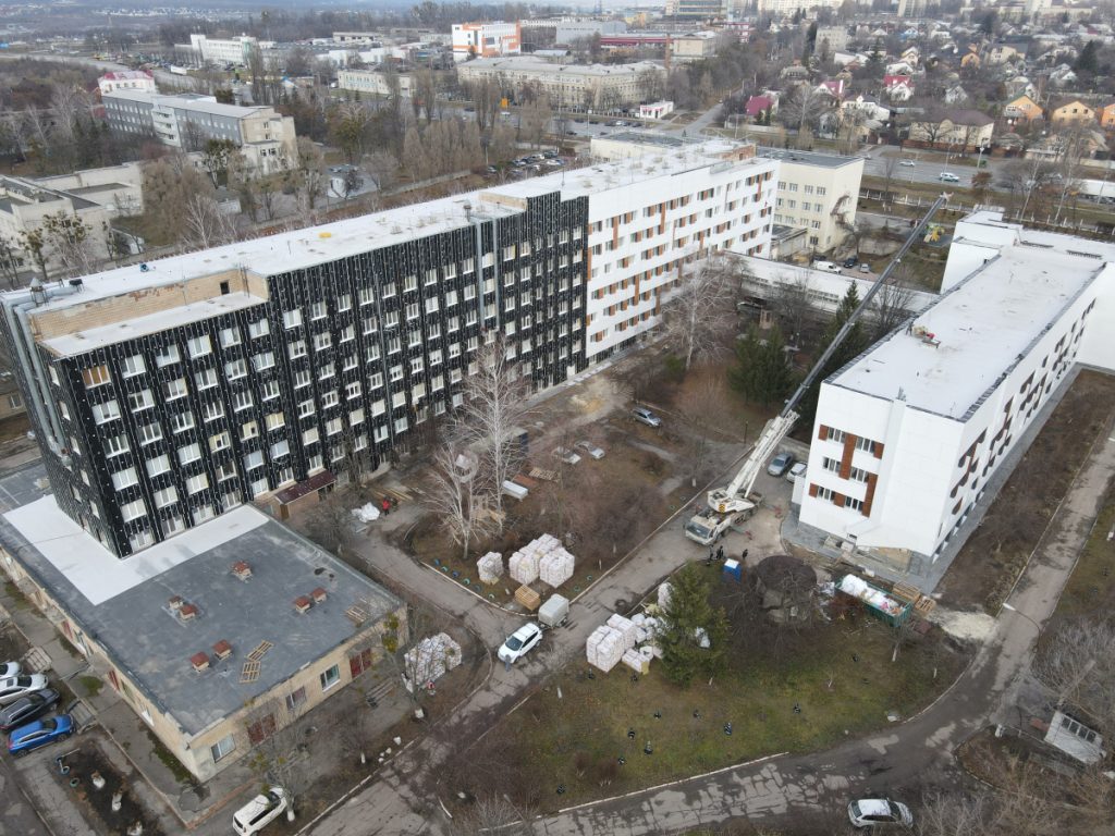 Топ-тендери тижня: Харків замовив покращення дитячої лікарні на 1,4 млрд – майже на таку ж суму уряд екстрено купив котельні для всієї України