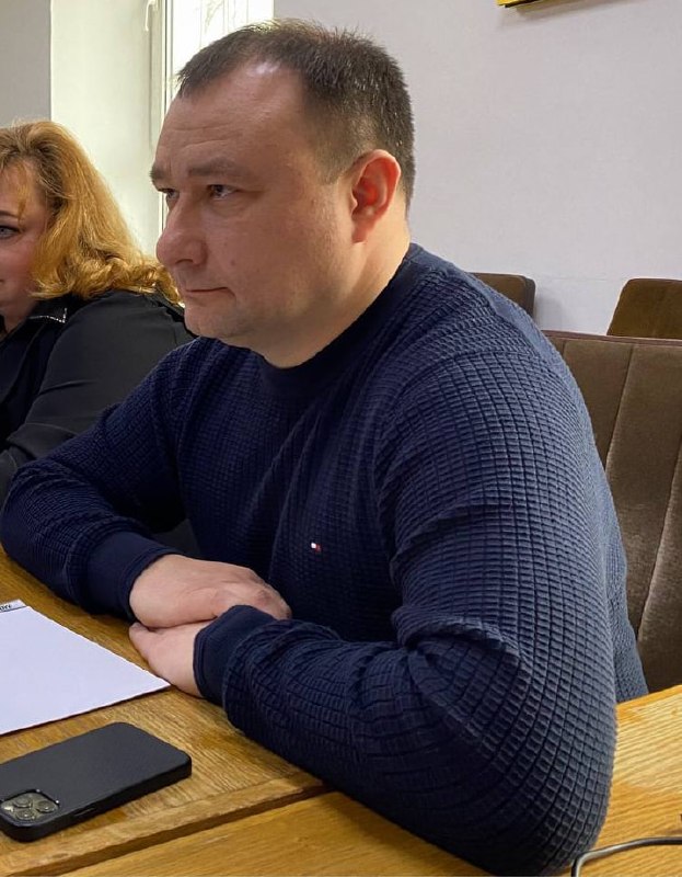 🖼 📖 Директор департаменту ДПС Дмитро Цимбалюк задекларував будинок і велику зе...