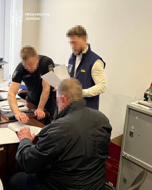 🖼 🔈 Ексголова суду Сквирського районного суду Київської області отримав підозр...