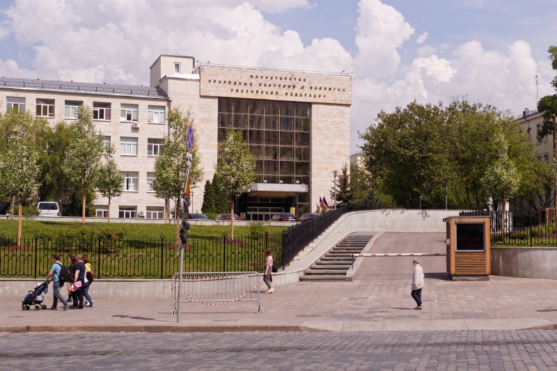 Former Russian Official Charged With Fraud After Fleeing the Country