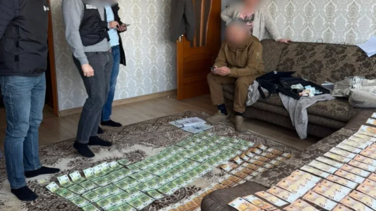 «Незаконне збагачення та недостовірне декларування на 92 млн грн»