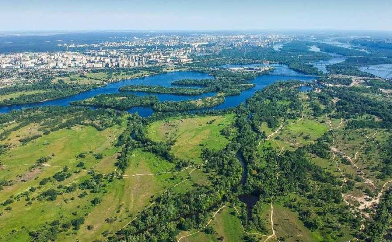 Офіс Генпрокурора продовжує через суд захищати ландшафтний заказник «Осокорківські луки» від забудови.