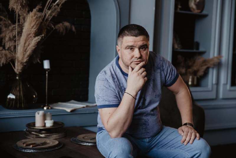 Олександр Лєднік