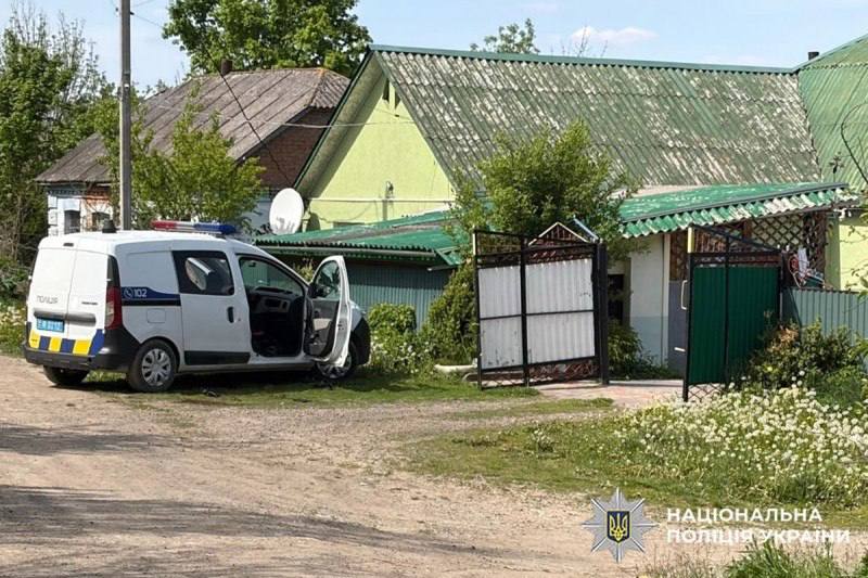 Під час нападу на правоохоронців на Хмельниччині загинув поліцейський