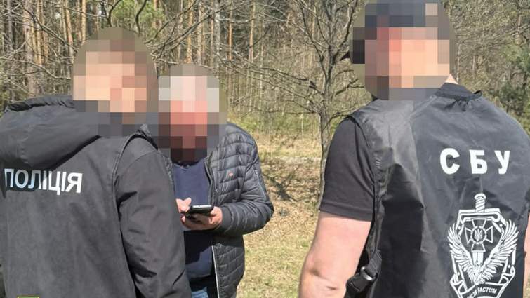 СБУ разом із поліцією затримали начальника ППО 103-ї львівської бригади ТрО полковника Валентина Козакевича.