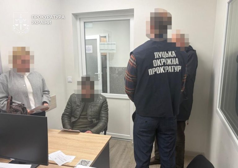 За підозрюваного в корупції чиновника Луцькради внесли понад 3 мільйони гривень застави