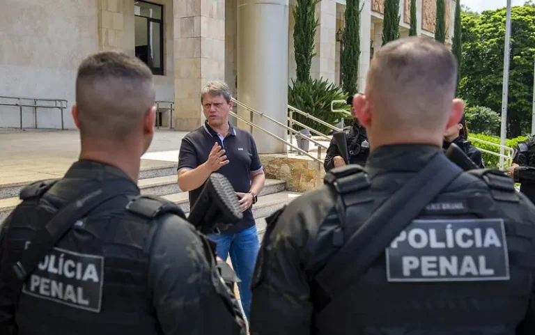 Com fila de 10 mil exames, Tarcísio prevê realizar só 8,6 mil criminológicos em 2027