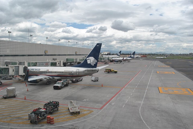 Companies Awarded Security Contracts in Mexico's Largest Airport Had Ties to Alleged Gun Traffickers