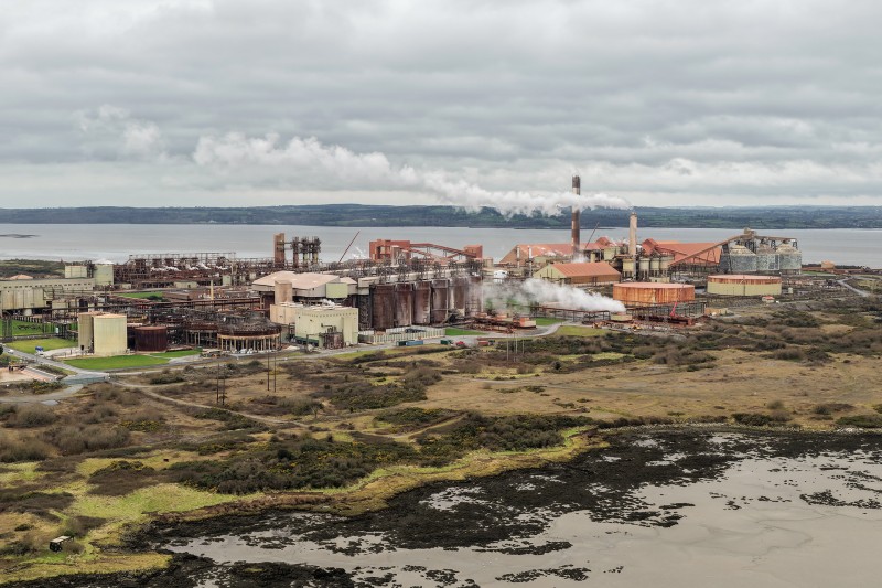 EU Lawmakers Back Alumina Sanctions Push