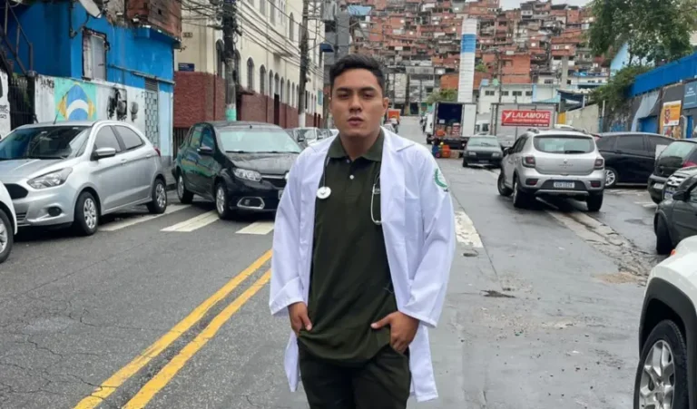 Família é impedida de pedir prisão de PMs que mataram estudante