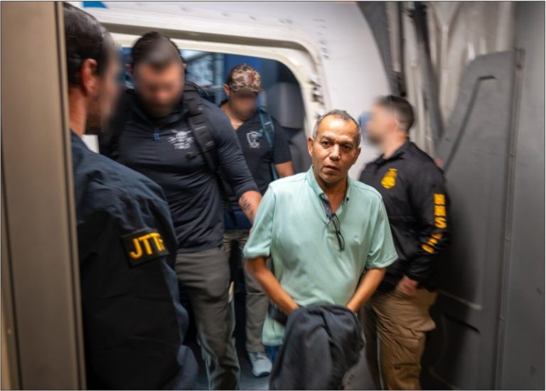 Lab Owner Suspected of $547 Million Medicare Fraud Extradited to The United States