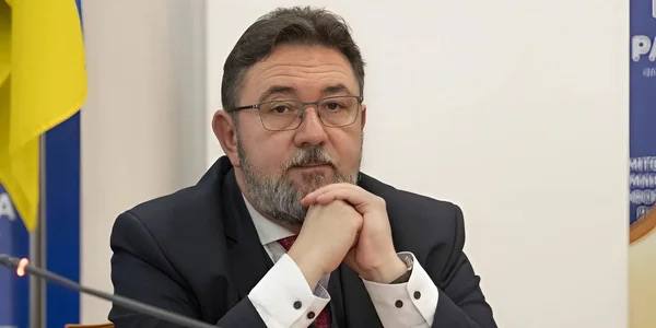 Народний депутат Микита Потураєв складає мандат