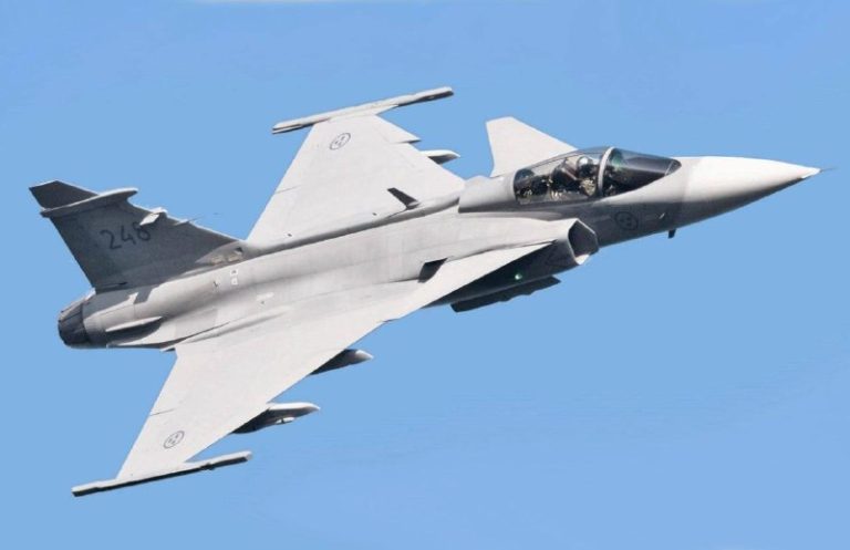 Великобритания выделит 300 млн евро Украине на закупку 16 истребителей Gripen E до 2029...
