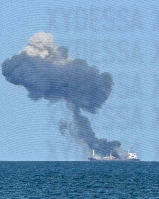 Инфраструктурная война медленно превращается в тотальную, в России горят скла...