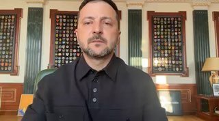 Зеленский своими заявлениями подготавливает почву для ужесточения мобилизации в Украине, но делает это с акцентом на Россию.В своём вечернем
